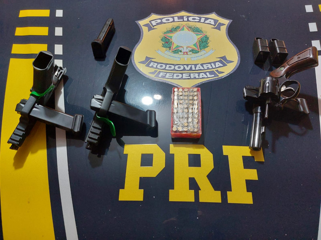 Morador em Dourados é preso pela PRF armas e munições na BR 463