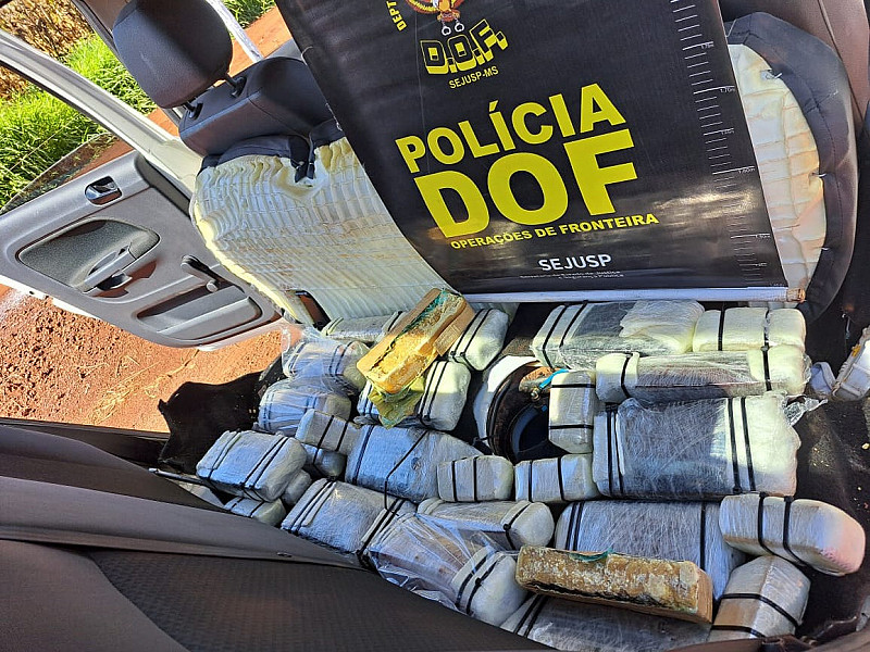 Casal Preso Coca Na Escondida Em Tanque De Combust Vel Ligado