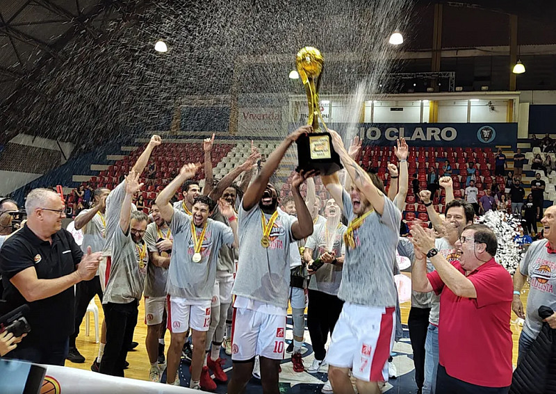 Paulistano Conquista O T Tulo Paulista De Basquete Ligado Na Not Cia