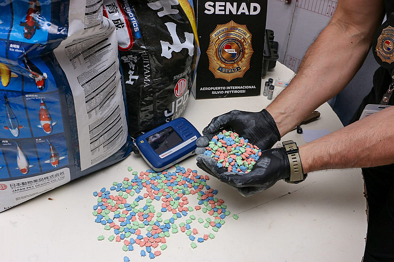 Polícia paraguaia apreende mais de 13 mil comprimidos de ecstasy em