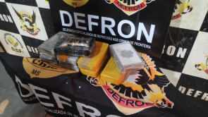 Defron apreende mais de 7 quilos de drogas e dois homens são presos