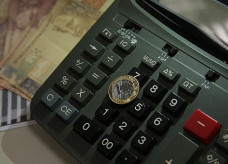 Estimativa de financiamentos passa de R$ 150 bi para R$ 155 bilhões; Foto: Agência Brasil
