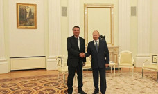 Presidente da República, Jair Bolsonaro durante reunião com o Presidente da Federação Russa, Vladmir Putin; Foto: Presidência da República