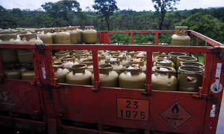 Medida é adotada em meio à disparada no preço do petróleo; Foto: Agência Brasil