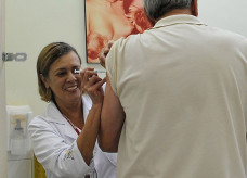 Meta é imunizar 76,5 milhões de pessoas até 3 de junho; Foto: Agência Brasil