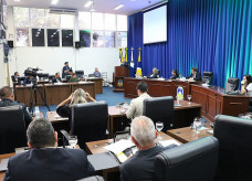 Vereadores apreciaram propostas apresentadas durante a 10ª sessão deste ano; Foto: Valdenir Rodrigues/CMD