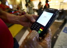Índice de endividados chegou a 77,7% em abril; Foto: Agência Brasil