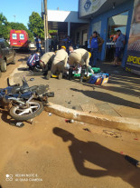 Acidente envolvendo moto e F400 deixa 1 pessoa morta e outra ferida em Dourados