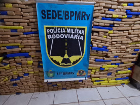 Ao atender ocorrência de acidente, PMR apreende mais de 1t de maconha na MS-040