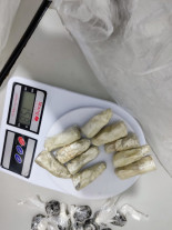 Preso é flagrado com 27 balas de explosivos, haxixe e maconha na PED