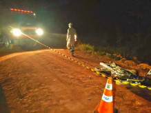 Vítima morreu no local (Foto: O Pantaneiro)