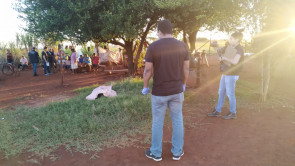 Após sair de casa para trabalhar, jovem é deixado em casa morto