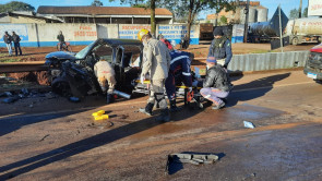 Acidente envolvendo 5 veículos deixa 2 feridos entre o trevo do DOF e da Bandeira; veja as fotos