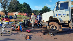 Acidente envolvendo 5 veículos deixa 2 feridos entre o trevo do DOF e da Bandeira; veja as fotos