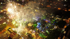 'Dourados Brilha' reúne 20 mil pessoas na noite de lançamento