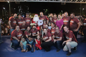 'Dourados Brilha' reúne 20 mil pessoas na noite de lançamento