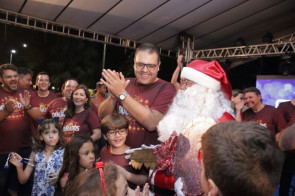 'Dourados Brilha' reúne 20 mil pessoas na noite de lançamento