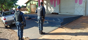 Homem é encontrado morto em calçada na Vila Rosa