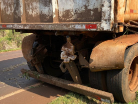 Colisão entre carretas deixa um morto na MS-379