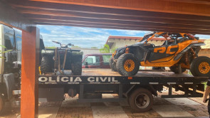 Dracco apreende dinheiro em espécie, veículos de luxo e documentos durante operação