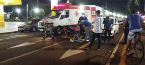 Caarapoense é atropelada tentando atravessar avenida Marcelino Pires