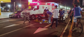 Caarapoense é atropelada tentando atravessar avenida Marcelino Pires