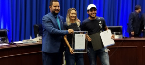 Jogadores e diretores do Pró Gol são homenageados na Câmara Municipal por conquista de campeonato