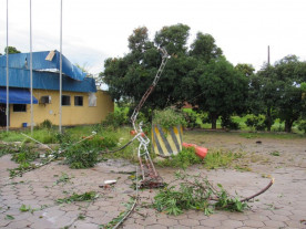 Vendaval provoca estragos em Bataguassu e deixa cidade sem energia; veja as fotos