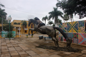 Porto Murtinho divulga seu turismo na maior feira do Chaco Paraguaio