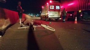 Vídeo: Ciclista atropelado por carro próximo ao Jardim Guaicurus morre no Hospital da Vida