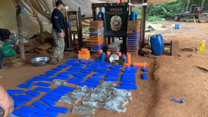 Polícia desmonta ‘laboratório’ que fornecia maconha para facções no Brasil