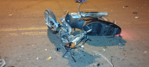 Homem fica gravemente ferido em batida envolvendo 2 motos em Dourados