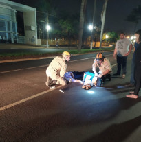 Pedestre é atropelado por moto na Marcelino Pires e morre no Hospital da Vida