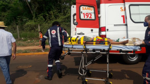 Criança fica em estado gravíssimo após ser atropelada por caminhão no Estrela Tovi