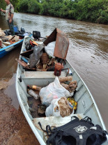 Grupo de pescadores promove limpeza do Rio Dourados