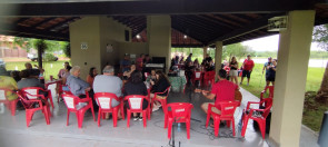 Grupo de pescadores promove limpeza do Rio Dourados