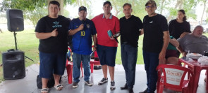 Grupo de pescadores promove limpeza do Rio Dourados