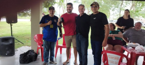 Grupo de pescadores promove limpeza do Rio Dourados