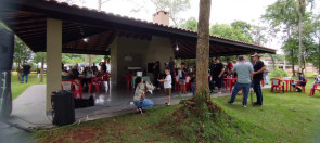 Grupo de pescadores promove limpeza do Rio Dourados