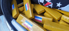 PM apreende grande quantidade de maconha no Campo Dourado e 2 homens são presos