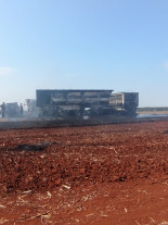 Motorista morre após colisão e incêndio entre carretas próximo de Itahum