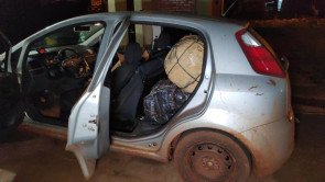 Dupla é presa com quase 280kg de drogas após tentar fugir da polícia entre Laguna e Dourados