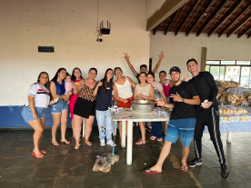 Influencer douradense promove ação social para comemorar o Dia das Crianças