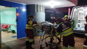 Acidente deixa família ferida na BR-163 em Dourados; menina de 11 anos está entubada