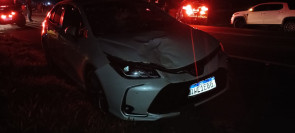 Mulher morre e filha fica ferida após acidente entre moto e carro em Glória de Dourados