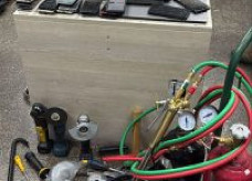 Celulares e ferramentes apreendidos com os chilenos; Foto: Divulgação/PC