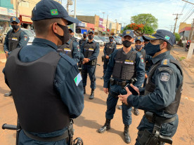 Policias reforçam segurança durante o fim de ano em Dourados
