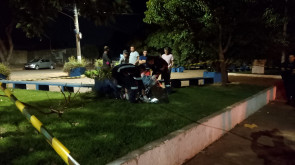 Homem é assassinado como a facada no peito em frente à Praça Paraguaia em Dourados