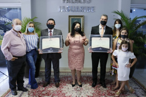 Câmara Municipal realiza entrega de homenagens a personalidades