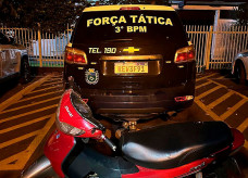 Motocicleta foi recuperada e entregue à vítima; Foto: Divulgação/PM